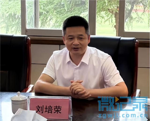 21372411381547565_39.jpg 21372411381547565_39.jpg