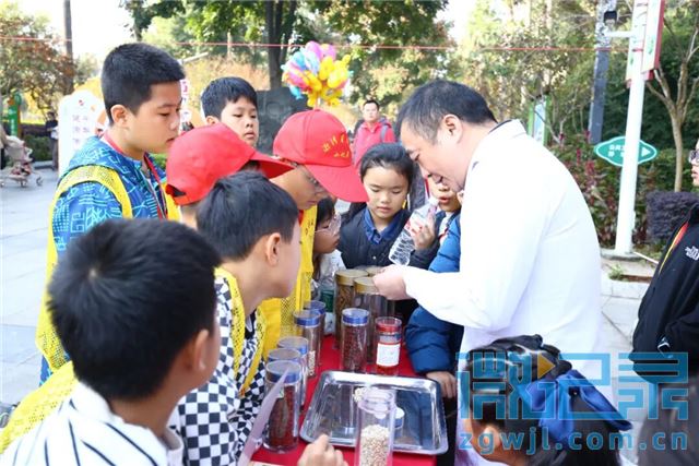 1811260861485585_39.jpg 1811260861485585_39.jpg